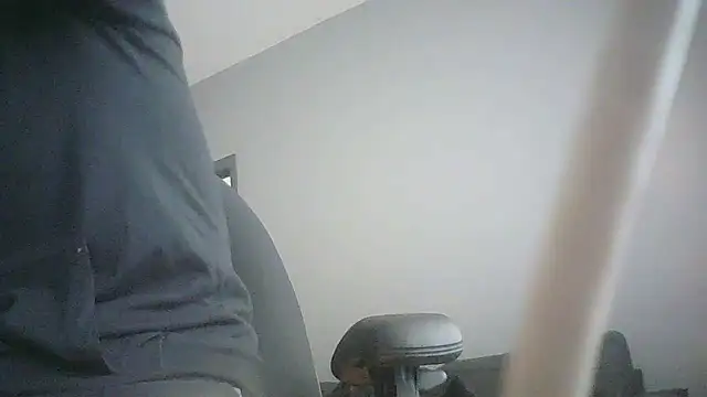 Snapshot of Jaymie2p25 chatting on 10.07.25 Jaymie2p25 online show from 10.07.25