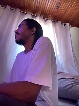 Mineirinho043 online show from 04.12.26