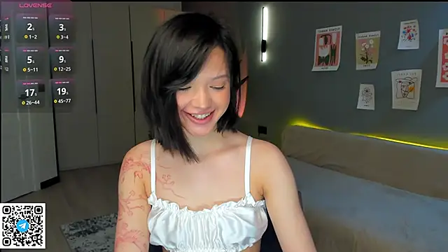 Snapshot of RikoAsada chatting on 03.15.26 RikoAsada online show from 03.15.26