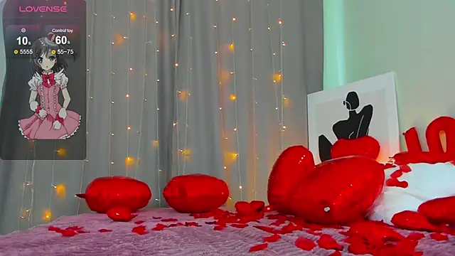 Mia Luw online show from 02.12.25