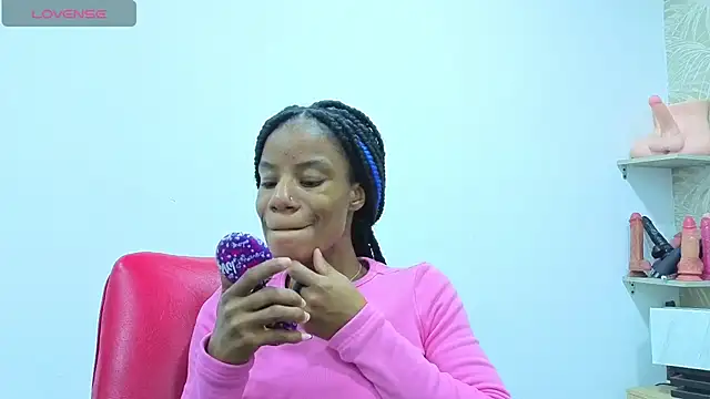 dafnnelewis online show from 07.10.26