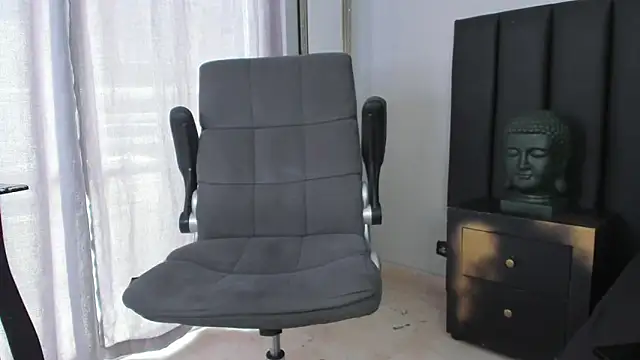 ISAAC CRYSTON online show from 03.13.25