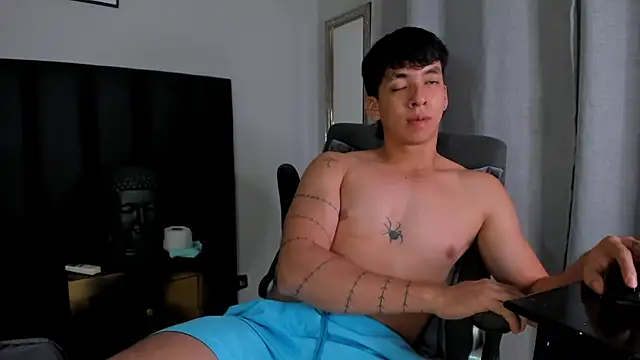 ISAAC CRYSTON online show from 03.22.25