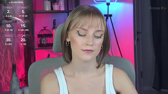 KiraMontoya online show from 01.05.26