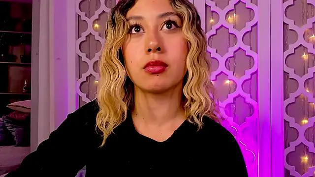 cloe palmer online show from 02.06.25