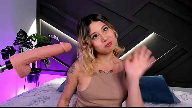 cloe palmer online show from 02.08.25