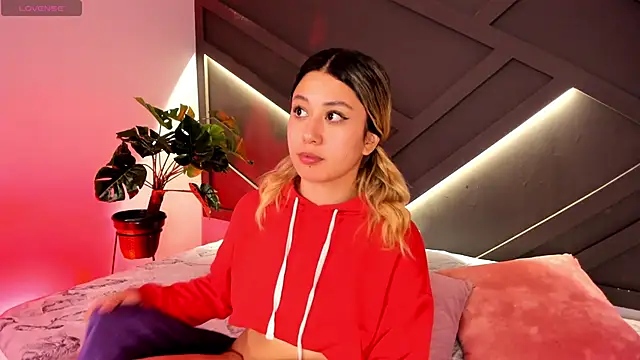 cloe palmer online show from 03.06.25