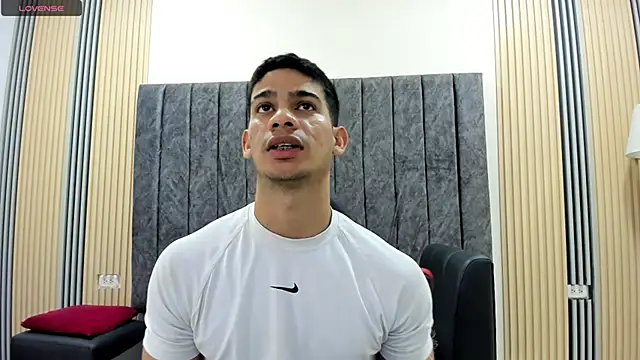 ANDRES STUD online show from 02.04.26