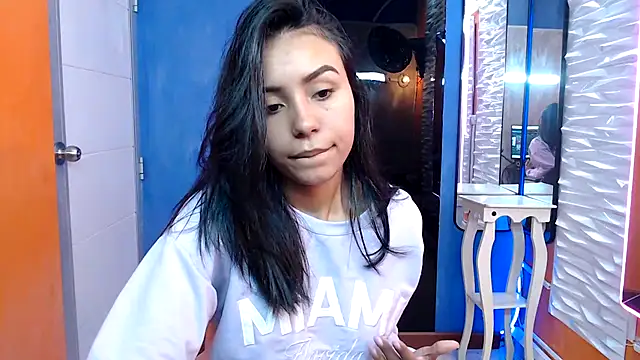 julieta fn online show from 10.08.25