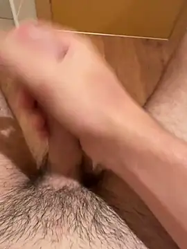 polpolo21 online show from 10.31.25