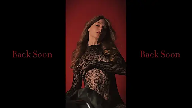 rosy black  online show from 11.02.25