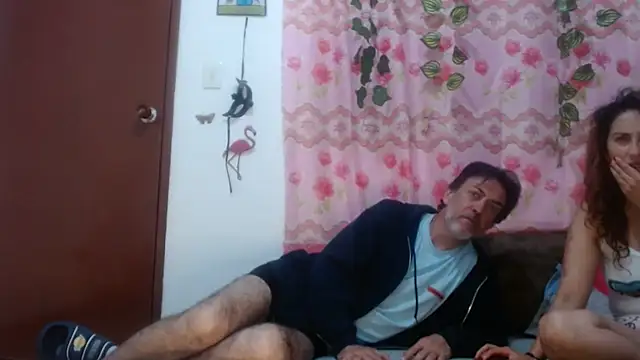 jeans and emma online show from 03.15.25