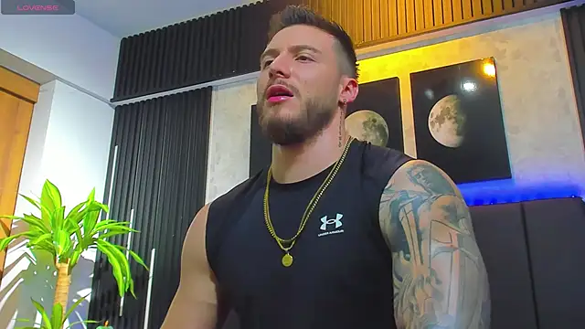 Snapshot of David_blake_ chatting on 02.11.25 David blake online show from 02.11.25