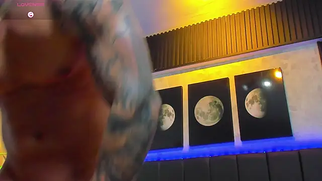 Snapshot of David_blake_ chatting on 03.22.25 David blake online show from 03.22.25