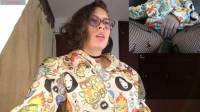 sophia dumont online show from 11.29.25