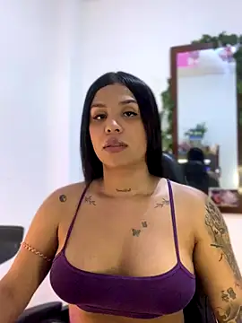 Snapshot of tinalove7 chatting on 10.08.25 tinalove7 online show from 10.08.25