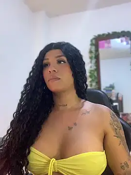 Snapshot of tinalove7 chatting on 11.08.25 tinalove7 online show from 11.08.25