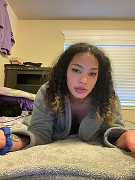 tastylolaaa online show from 02.05.25