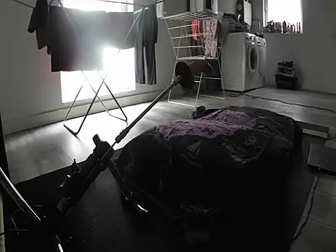 Snapshot of YourLoveBoyKevin chatting on 09.16.25 YourLoveBoyKevin online show from 09.16.25