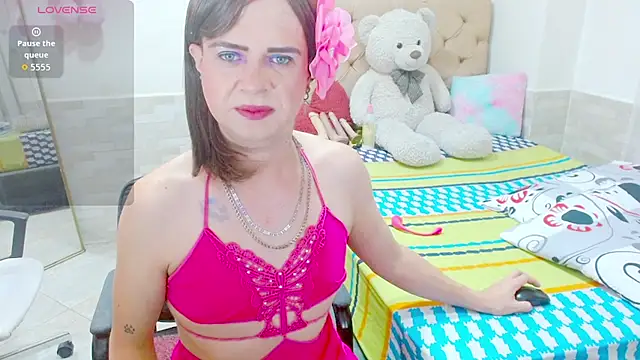 Snapshot of Dolldirtyxxx chatting on 11.24.25 Dolldirtyxxx online show from 11.24.25