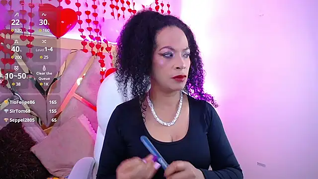 Snapshot of Cintiia_Holmes chatting on 02.08.25 Cintiia Holmes online show from 02.08.25