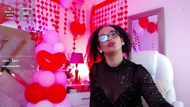 Snapshot of Cintiia_Holmes chatting on 02.16.25 Cintiia Holmes online show from 02.16.25