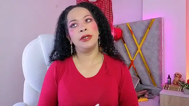 Cintiia Holmes online show from 02.23.26