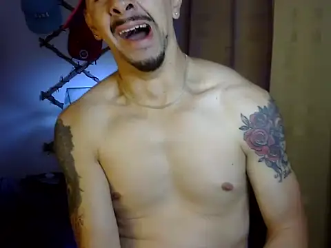 Snapshot of venusfranco_94 chatting on 11.20.25 venusfranco 94 online show from 11.20.25