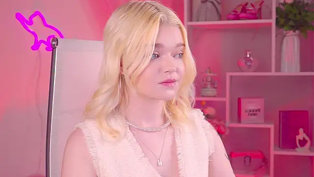 AdeleCartier online show from 05.22.26