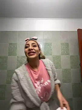 BonyBon29 online show from 03.04.25