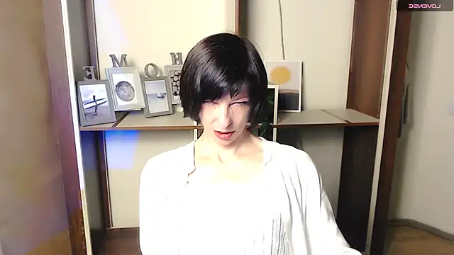  AngeliaFlow  online show from 10.21.25