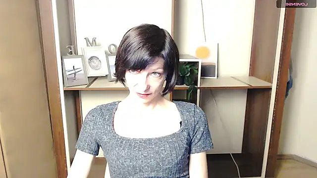  AngeliaFlow  online show from 10.22.25