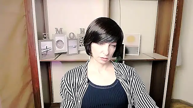  AngeliaFlow  online show from 02.14.26