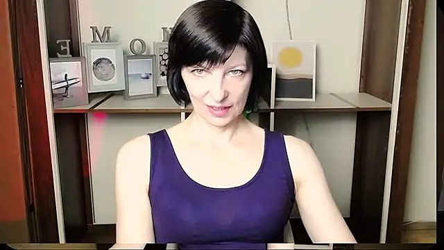 Snapshot of _AngeliaFlow_ chatting on 07.02.26 AngeliaFlow online show from 07.02.26