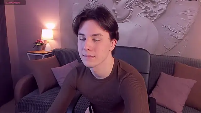 AdrianoAubert online show from 03.09.25