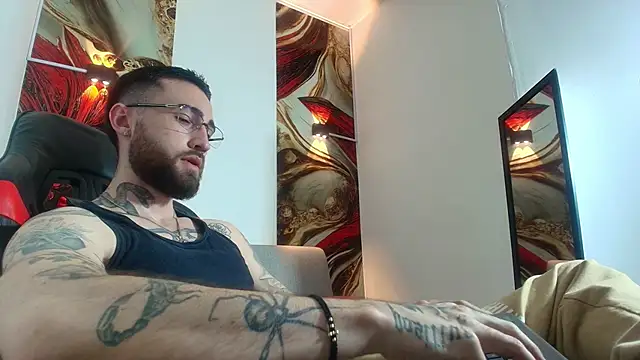 Luke davis01 online show from 09.13.25