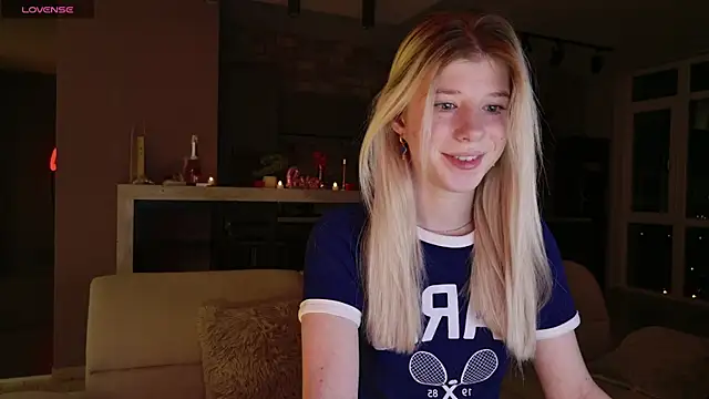 Bella amory online show from 02.26.25