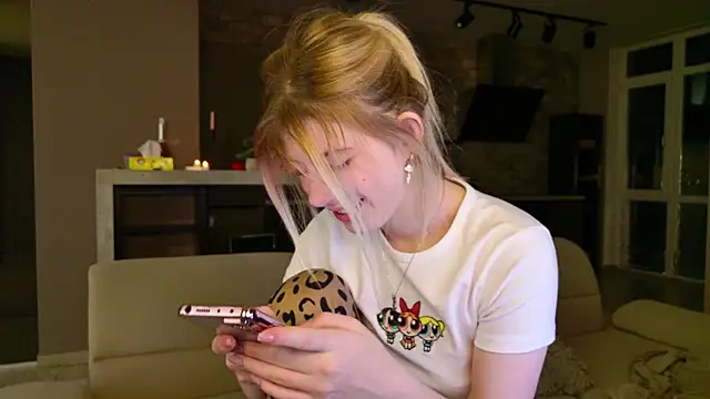 Bella amory online show from 03.06.25