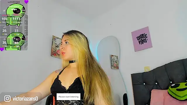 Vickyallien online show from 03.05.26