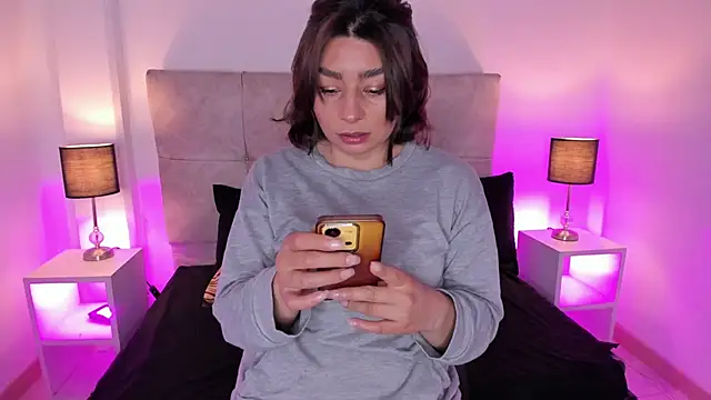  michonne  online show from 03.13.25