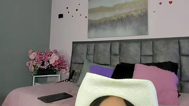 AdelaLust online show from 02.28.26