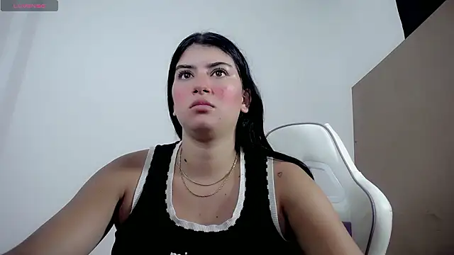 Snapshot of hello_kityy25 chatting on 03.29.26 hello kityy25 online show from 03.29.26