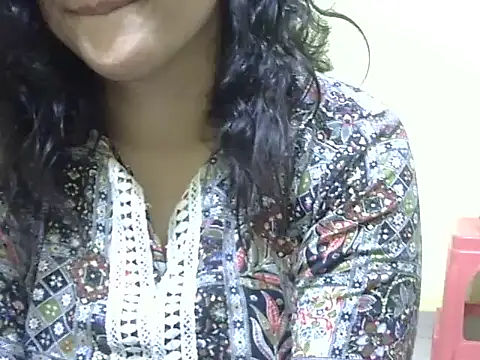 Your cutiepie  online show from 11.21.25