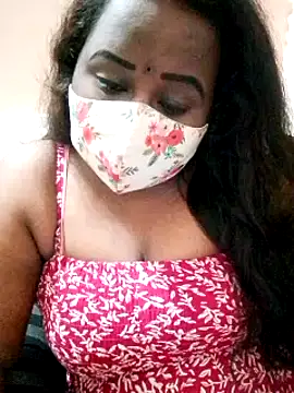 Snapshot of dolly_telugu01 chatting on 02.16.25 dolly telugu01 online show from 02.16.25