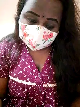 Snapshot of dolly_telugu01 chatting on 02.20.25 dolly telugu01 online show from 02.20.25