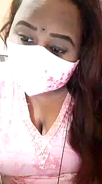 Snapshot of dolly_telugu01 chatting on 03.07.25 dolly telugu01 online show from 03.07.25