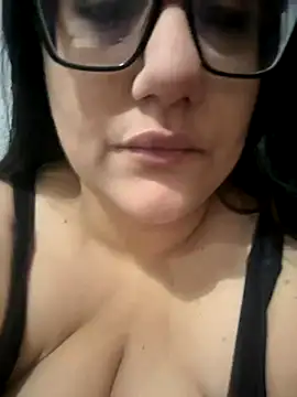 Snapshot of daianaspencer chatting on 12.03.25 daianaspencer online show from 12.03.25