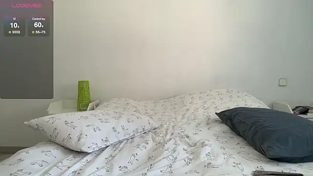 Snapshot of xdaisyhansen chatting on 02.25.25 xdaisyhansen online show from 02.25.25