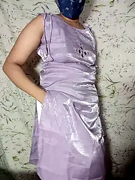 Snapshot of Crazybhabhi chatting on 05.04.26 Crazybhabhi online show from 05.04.26