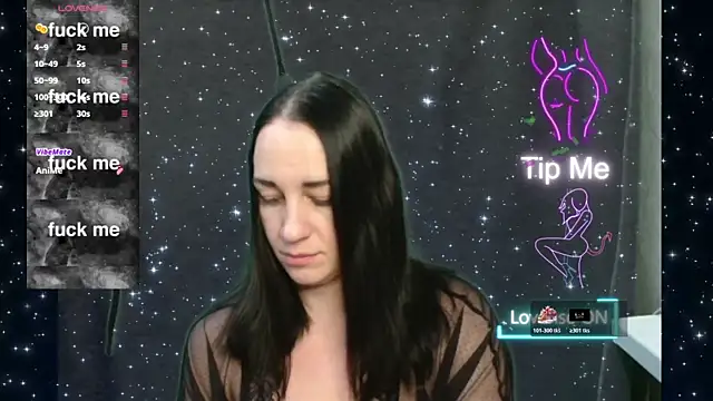 Snapshot of FetishLady89 chatting on 12.05.25 FetishLady89 online show from 12.05.25